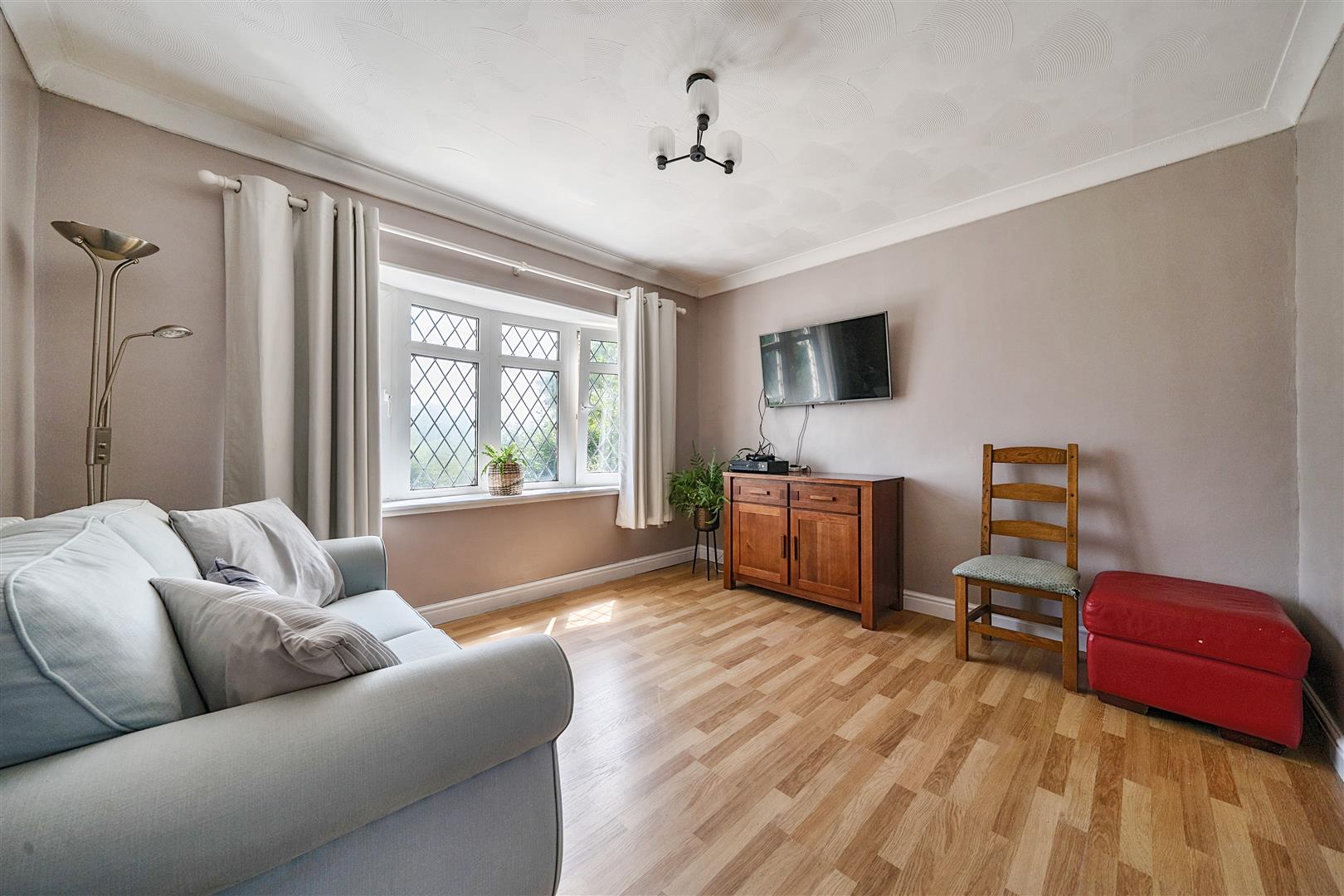 Yr Allt, Llangennech, Llanelli, SA14 8YU